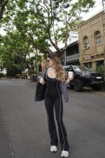 Open-back Black Jumpsuit - Image 4