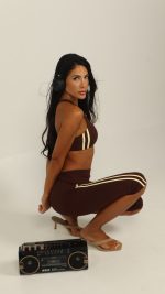 Milan Brown Capri Legging - Image 2